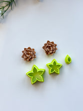 Load image into Gallery viewer, Flower Builder #7 Polymer Clay Cutter Set