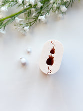 Load image into Gallery viewer, Vase Bead Roller