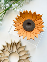 Load image into Gallery viewer, Sunflower Trinket Dish Clay Cutter