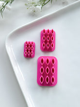Load image into Gallery viewer, Skinny Leaf Cluster Polymer Clay Cutters