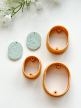 Load image into Gallery viewer, Oval Chunky with Drill Guides Polymer Clay Cutter