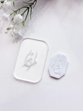 Load image into Gallery viewer, Hand & Paw Acrylic Texture Tile | Acrylic Embossing Stamp