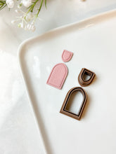 Load image into Gallery viewer, Duo Pointy Framed Arch Polymer Clay Cutter Set