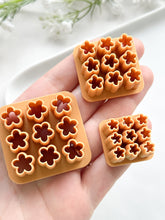 Load image into Gallery viewer, Flower #2 Floral Cluster Polymer Clay Cutters
