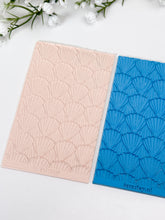 Load image into Gallery viewer, Shells Fineline Texture Mat for Polymer Clay