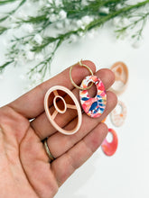 Load image into Gallery viewer, Oval Donut Polymer Clay Cutter PCC1852