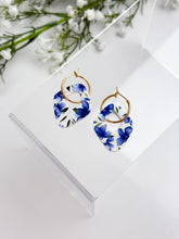 Load image into Gallery viewer, The Blue Flower Chunky Hoops