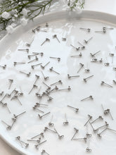 Load image into Gallery viewer, Surgical Stainless Steel Ball End Posts with Horizontal Loop (Option B) 50pcs/bag