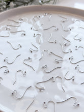 Load image into Gallery viewer, 316 Surgical Stainless Steel Ball End Hooks 50pcs/bag