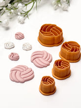 Load image into Gallery viewer, Knot Polymer Clay Cutter