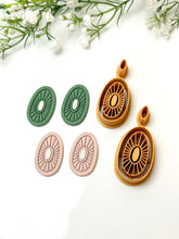 Load image into Gallery viewer, Embedded Corduroy Oval Polymer Clay Cutter