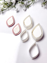 Load image into Gallery viewer, Puffed Diamond Embedded Polymer Clay Cutter