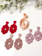 Load image into Gallery viewer, Duo Wavy Chunky Oval Set Donut Polymer Clay Cutter