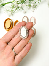 Load image into Gallery viewer, Elegant Frame Embedded Polymer Clay Cutter