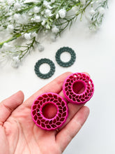 Load image into Gallery viewer, Leafy Wreath Detailed Polymer Clay Cutter | Christmas Cutters