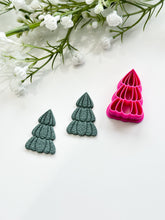 Load image into Gallery viewer, Scalloped Christmas Tree Detailed Polymer Clay Cutter