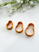 Load image into Gallery viewer, Simple Snowman Christmas Polymer Clay Cutter