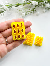 Load image into Gallery viewer, Light Bulb Cluster Polymer Clay Christmas Cutter
