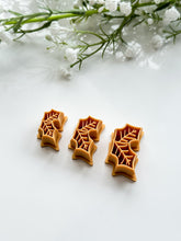 Load image into Gallery viewer, Double Holly Leaf Polymer Clay Christmas Cutter