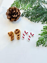 Load image into Gallery viewer, Candy Cane Detailed Polymer Clay Cutter Set
