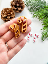 Load image into Gallery viewer, Candy Cane Detailed Polymer Clay Cutter Set