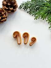 Load image into Gallery viewer, Candy Cane Polymer Clay Cutter