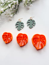 Load image into Gallery viewer, Monstera Leaf #2 Spring Polymer Clay Cutter