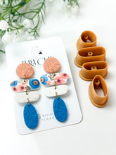 Load image into Gallery viewer, Quadruple Pebble Dangle #2 with Drill Guides Polymer Clay Cutter PCC1800