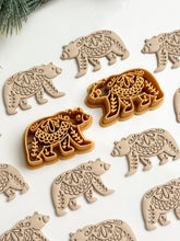 Load image into Gallery viewer, Bear Folk Art Polymer Clay Cutter PCC1862