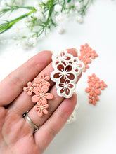 Load image into Gallery viewer, Floral Cluster Polymer Clay Cutter PCC1817