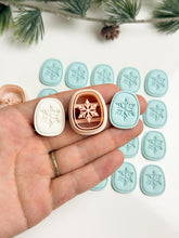 Load image into Gallery viewer, Snowflake Frame Polymer Clay Cutter PCC1902