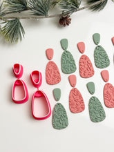 Load image into Gallery viewer, Organic Long Triangle Duo Polymer Clay Cutters PCC1886