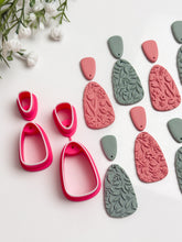 Load image into Gallery viewer, Organic Long Triangle Duo Polymer Clay Cutters PCC1886
