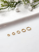Load image into Gallery viewer, High-Quality 18K Shiny Gold Plated Plated Brass Open Jump Rings 200pcs/bag