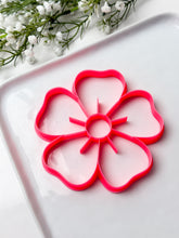 Load image into Gallery viewer, Spring Flower #4 Trinket Dish/Coaster Clay Cutter PCC1808