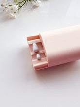 Load image into Gallery viewer, Carrot Bead Roller PCC1921