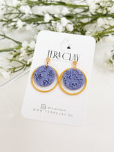 Load image into Gallery viewer, The Textured Skull Circles