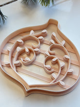 Load image into Gallery viewer, Folk Art Christmas Ornament Trinket Dish/Coaster Clay Cutter PCC1878