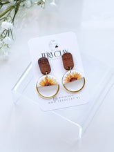 Load image into Gallery viewer, The Sunflower Semicircles