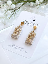 Load image into Gallery viewer, The White Vine Arches