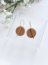 Load image into Gallery viewer, The Textured Round Hoops In Latte Brown