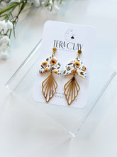 Load image into Gallery viewer, The Sunflower Leafy Dangles