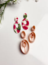 Load image into Gallery viewer, Duo Oval Donut with Drill Guides Polymer Clay Cutter Set PCC1858