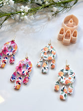 Load image into Gallery viewer, Organic Oval Dangle Set Polymer Clay Cutters with Drill Guides
