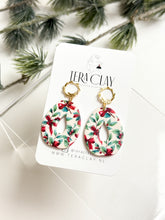 Load image into Gallery viewer, The Classic Christmas Wreath Donuts