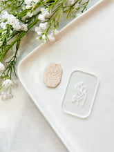 Load image into Gallery viewer, Dansing Couple Acrylic Texture Tile | Acrylic Embossing Stamp