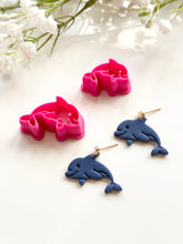 Load image into Gallery viewer, Dolphin Detailed Polymer Clay Cutter
