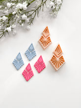 Load image into Gallery viewer, Duo Geometric Set Polymer Clay Cutters