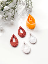 Load image into Gallery viewer, Drop Donut Polymer Clay Cutter