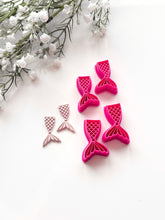 Load image into Gallery viewer, Mermaid Tail Polymer Clay Cutter